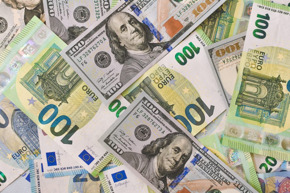 Dolar, Sterlin and Pound